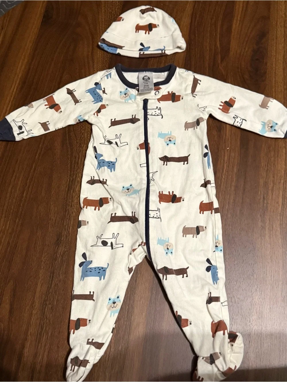 ✨2/$6✨ Baby boy sleeper and hat set